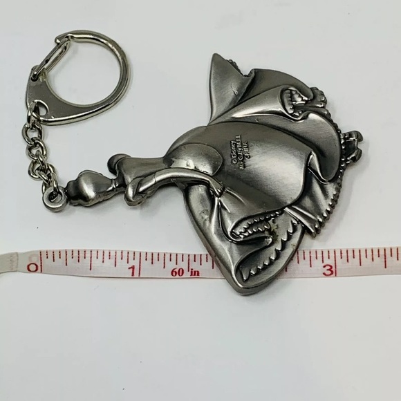 Disney Cinderella Princess Chrome Metal Keychain Double-Sided Collectible Unique - Picture 4 of 6